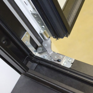 paumelles invisibles of siMple la fenêtre