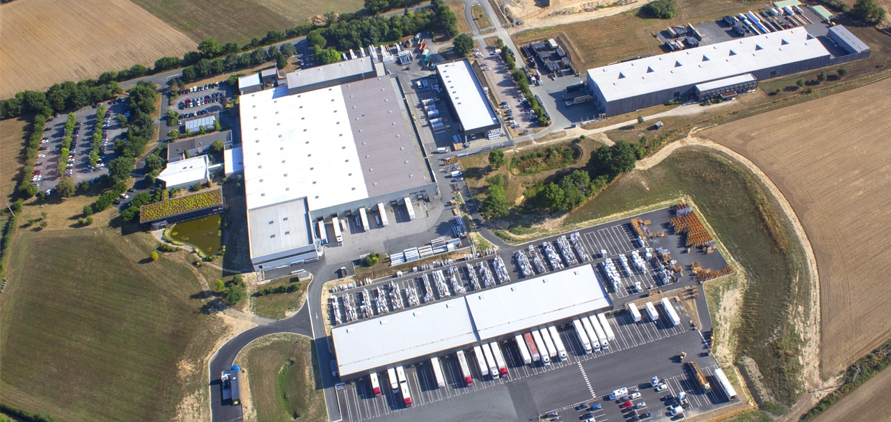 vue aérienne site de production de La Faye