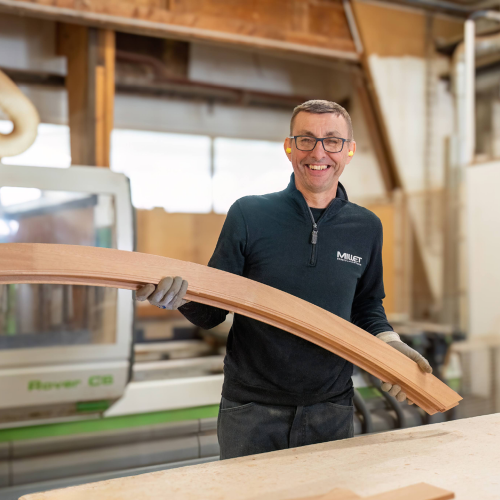 photo-salarie-salariee-groupe-millet-emploi-usine-menuiserie-bureau3